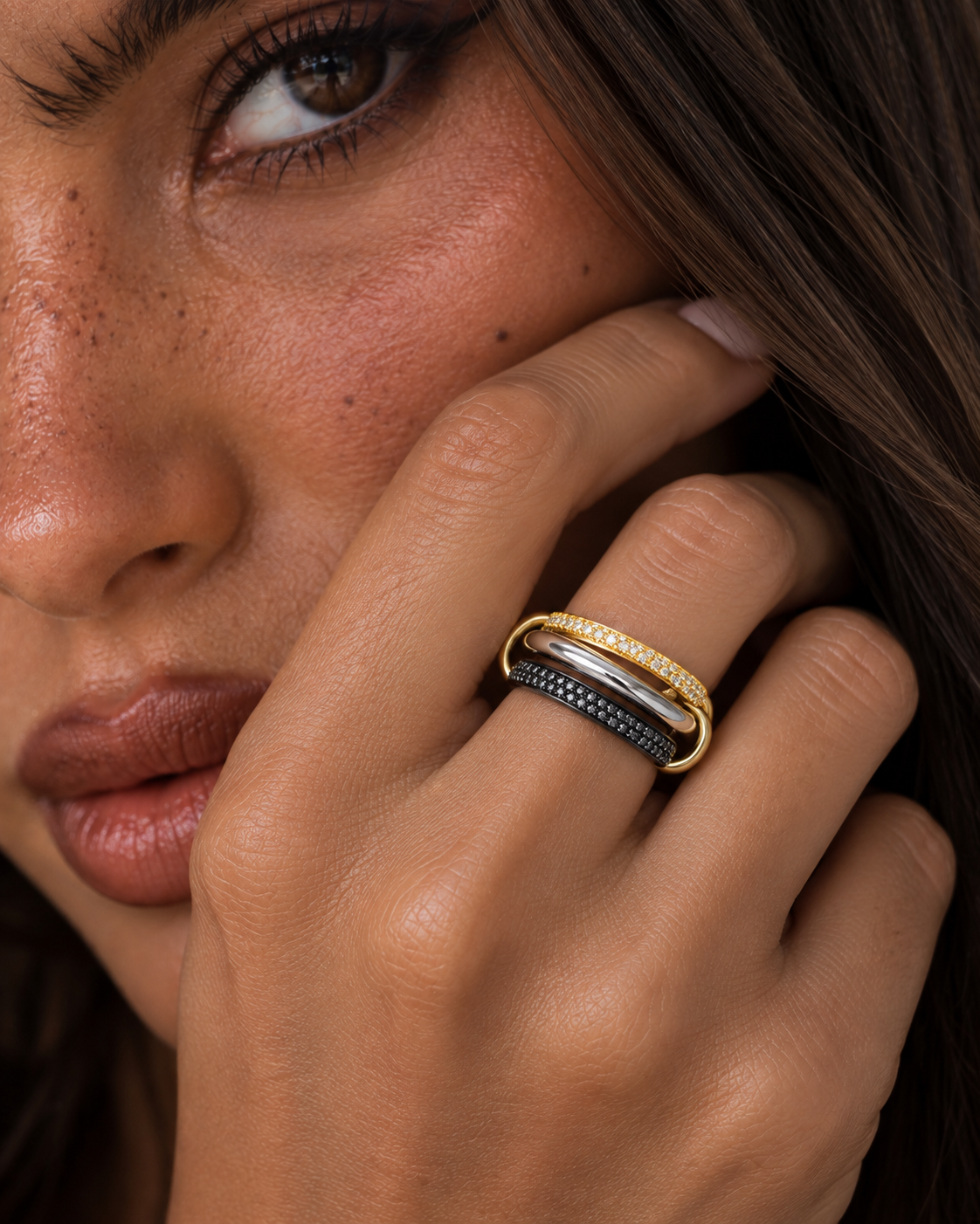 SIENA · Gold & Black