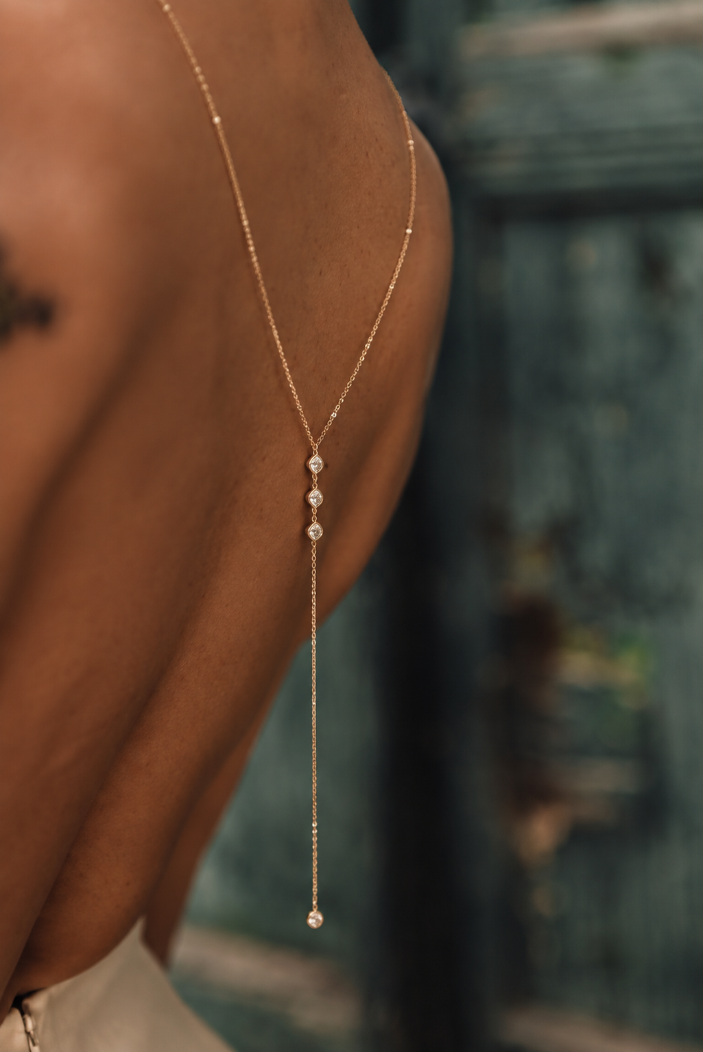 SÉLÈNE · Drop Back Chain
